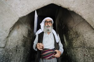ナイロンの服の臭いを取るための効果的な対処法は？