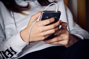 敏感肌の女子が思春期にワキガで受診するのはいつがベスト？